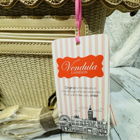 NWT Vendula Tiki Bar Grab Bag Rare Retired Beige 9"x11" Straw Crossbody Vegan - Picture 10 of 16